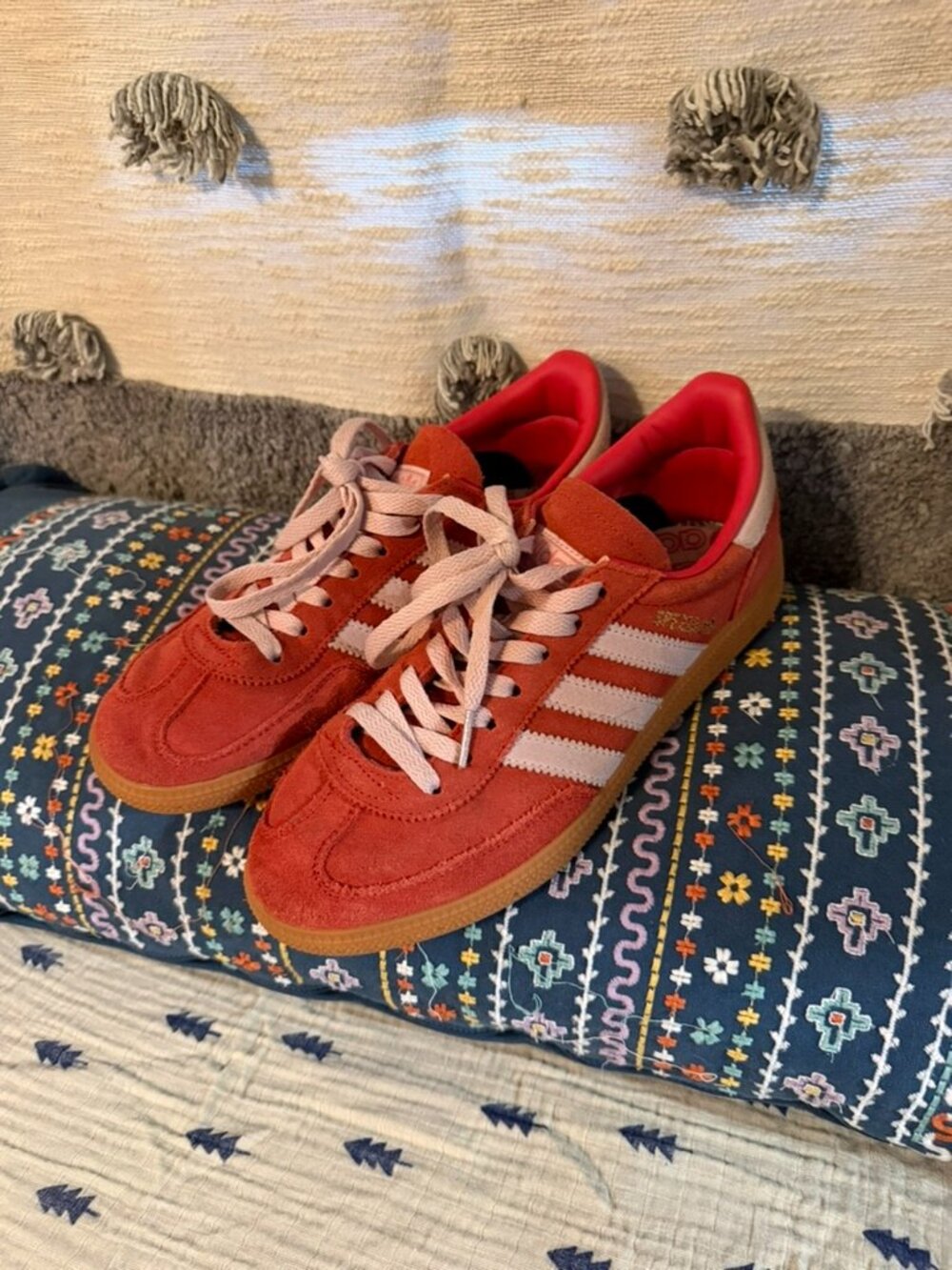 adidas Originals Womens Handball Spezial Bright Red Clear Pink IE5894 Size 7